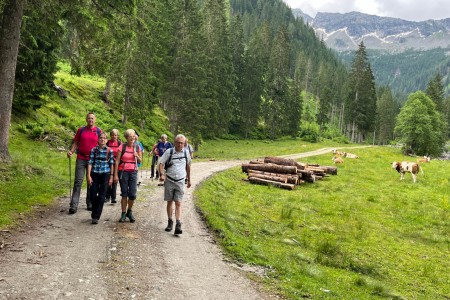 Geführte Wanderung mit Toni im Bereich der Hub Grundalm