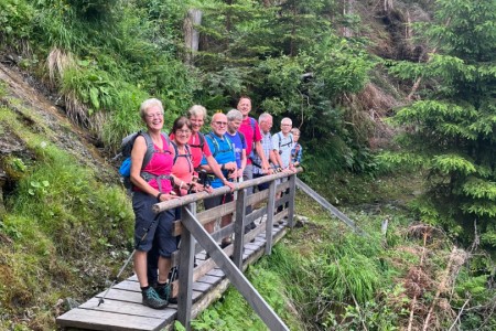 Geführte Wanderung mit Toni im Bereich der Hub Grundalm