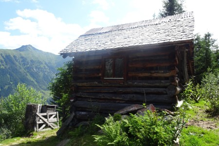 Wanderung mit Maria zur Modereggalm