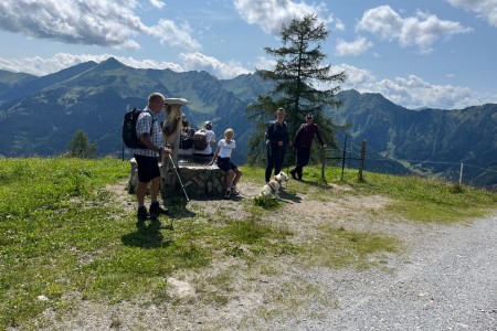 Wanderung mit Toni sen. zur Bichlalm