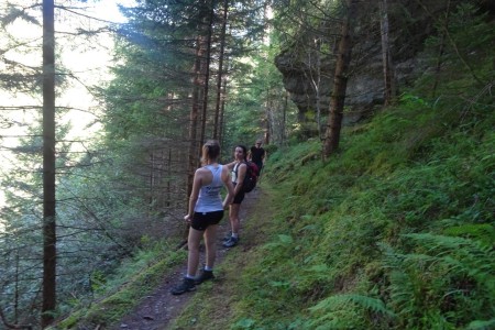 Wanderung mit Maria zur Hirschgrubenalm