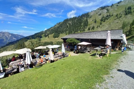 Wanderung mit Daniela zur Karseggalm