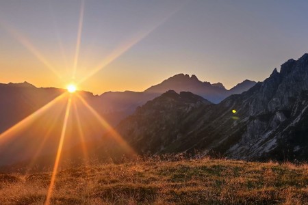 Sonnenaufgang Wanderung mit Matthias im Bereich der Loosbühelalm