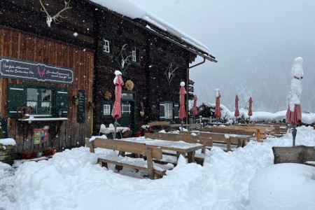 Schnee - Wanderung mit Toni im Bereich der Breitenebenalm