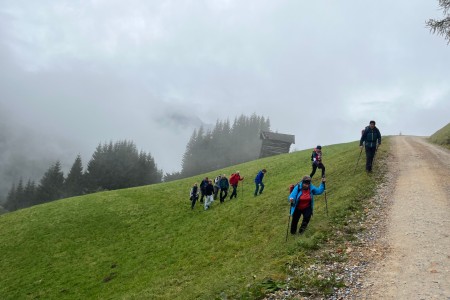 Wanderung mit Toni im Bereich der Breitenebenalm