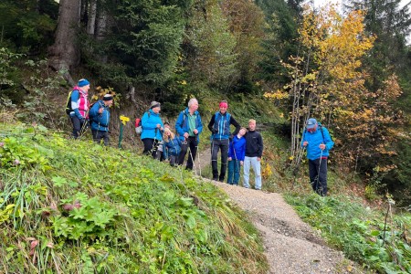 Wanderung mit Toni im Bereich der Breitenebenalm