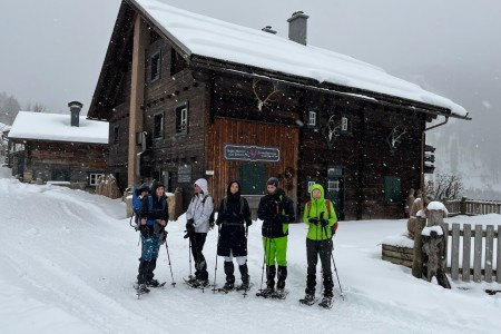 Geführte Schneeschuhwanderung mit Toni im Bereich der Breitenebenalm