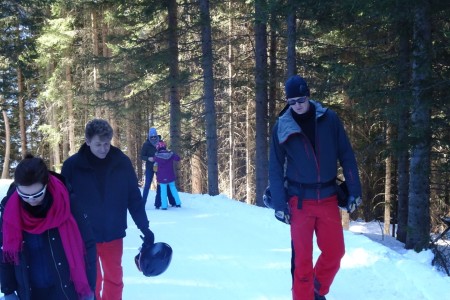 Winterwanderung und Rodelpartie mit Dominik