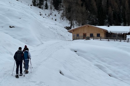 Schneeschuhwanderung mit Toni sen.