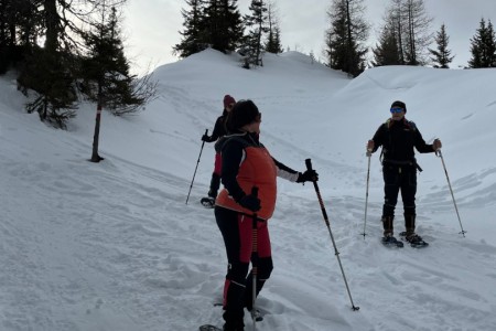 Schneeschuhwanderung mit Toni sen.