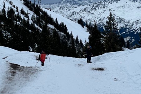 Schneeschuhwanderung mit Toni sen.