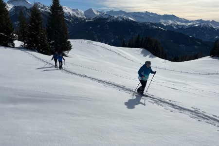 Schneeschuhwanderung mit Toni sen. zur Saukaralm