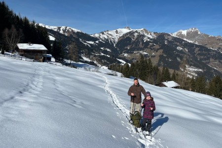 Schneeschuhwanderung mit Toni im Gebiet der Grafenalm