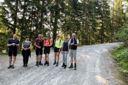 Wanderung mit Toni zum Karl- Jagdhäusl