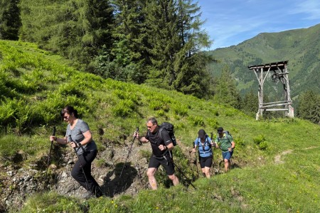 Wanderung mit Maria zum Kreuzeck