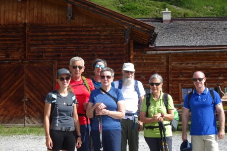 Wanderung mit Maria jun. zum Schuhflicker