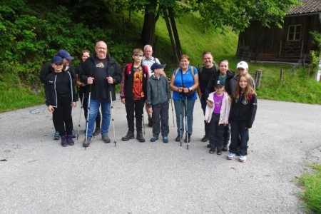 Wanderung mit Maria zur Aigenalm