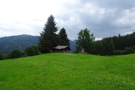 Wanderung mit Maria zur Aigenalm