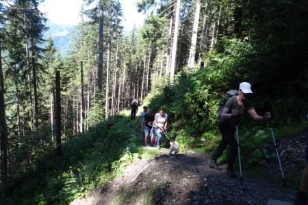 Wanderung mit Dominik zur Gerstreitalm und Heugathalm