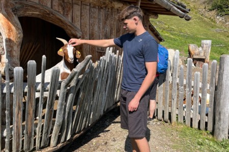 Wanderung mit Toni Sen. im Gebiet der Bergbahnen