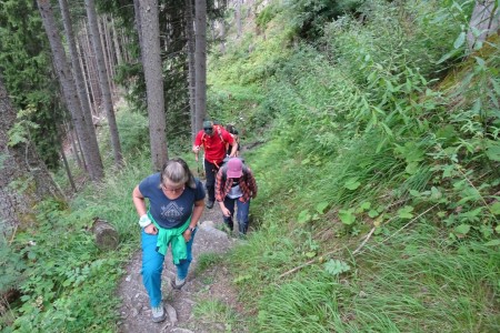 Wanderung mit Dominik zur Heugatalm