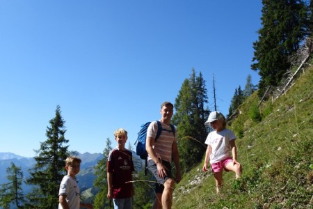 Wanderung mit Maria zum Wetterkreuzsattel