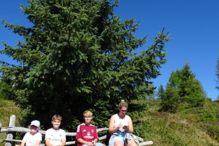 Wanderung mit Maria zum Wetterkreuzsattel