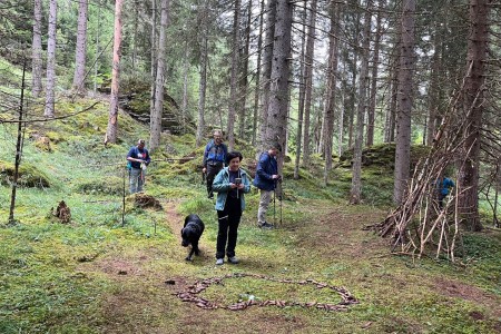 Wanderung mit Toni Senior zum Maurer Schorsch Kreuzweg