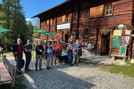 Wanderung mit Toni Sen. im Gebiet Bichlalm