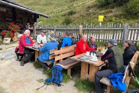 Wanderung mit Toni sen. zur Maurachalm