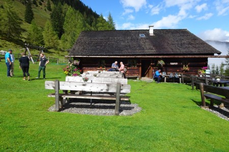 Wanderung mit Maria zur Hirschgrubenalm