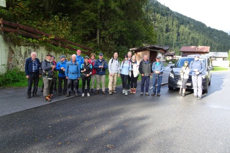Wanderung mit Maria zur Hirschgrubenalm