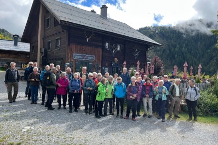 Wanderung mit Toni Sen. zur Breitenebenalm