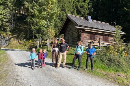 Wanderung mit Toni Senior von Geslegg zur Maurachalm