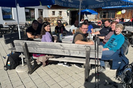 Wanderung mit Toni Senior im Gebiet der Bergbahnen