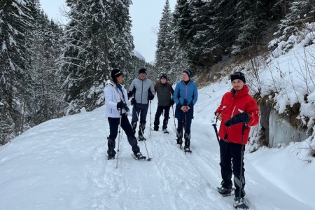 Schneeschuhwanderung mit Toni sen.