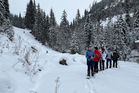 Schneeschuhwanderung mit Toni sen.