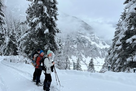 Schneeschuhwanderung mit Toni sen.