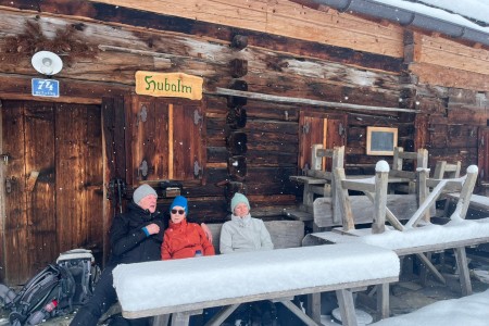 Schneeschuhwanderung mit Toni sen.