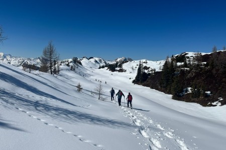 Schneeschuhwanderung mit Toni sen.