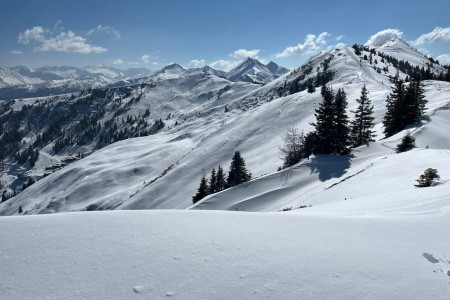 Schneeschuhwanderung mit Toni sen.