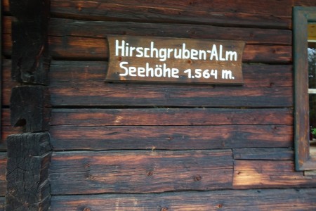 Wanderung mit Maria zur Hirschgrubenalm