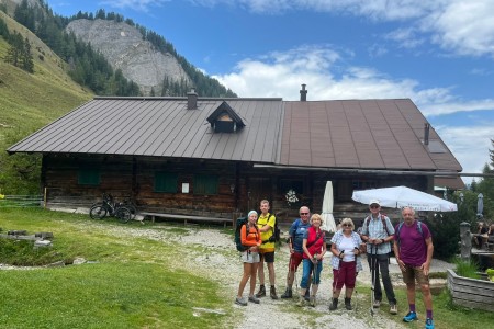 Wanderung mit Toni Senior im Niggeltal