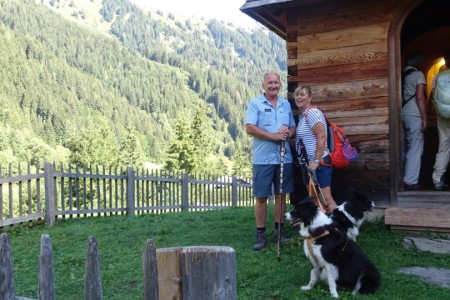 Wanderung mit Maria zur Aigenalm