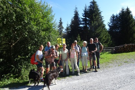 Wanderung mit Maria zur Aigenalm