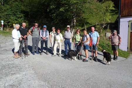 Wanderung mit Maria zur Aigenalm