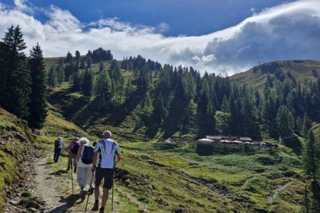 Wanderung mit Karin zur Wei&szlig;alm und Loosb&uuml;helalm