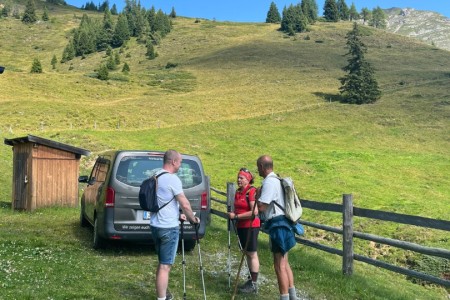 Wanderung mit Toni Sen. zur H&ouml;llwand