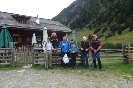 Wanderung mit Maria zur Hubalm
