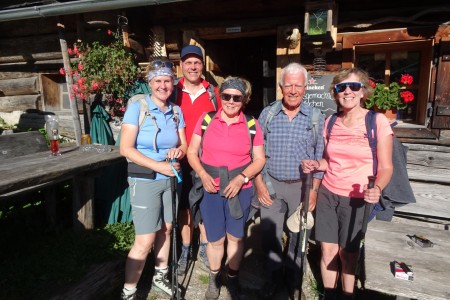 Wanderung mit Maria sen. zum Tennk&ouml;pferl